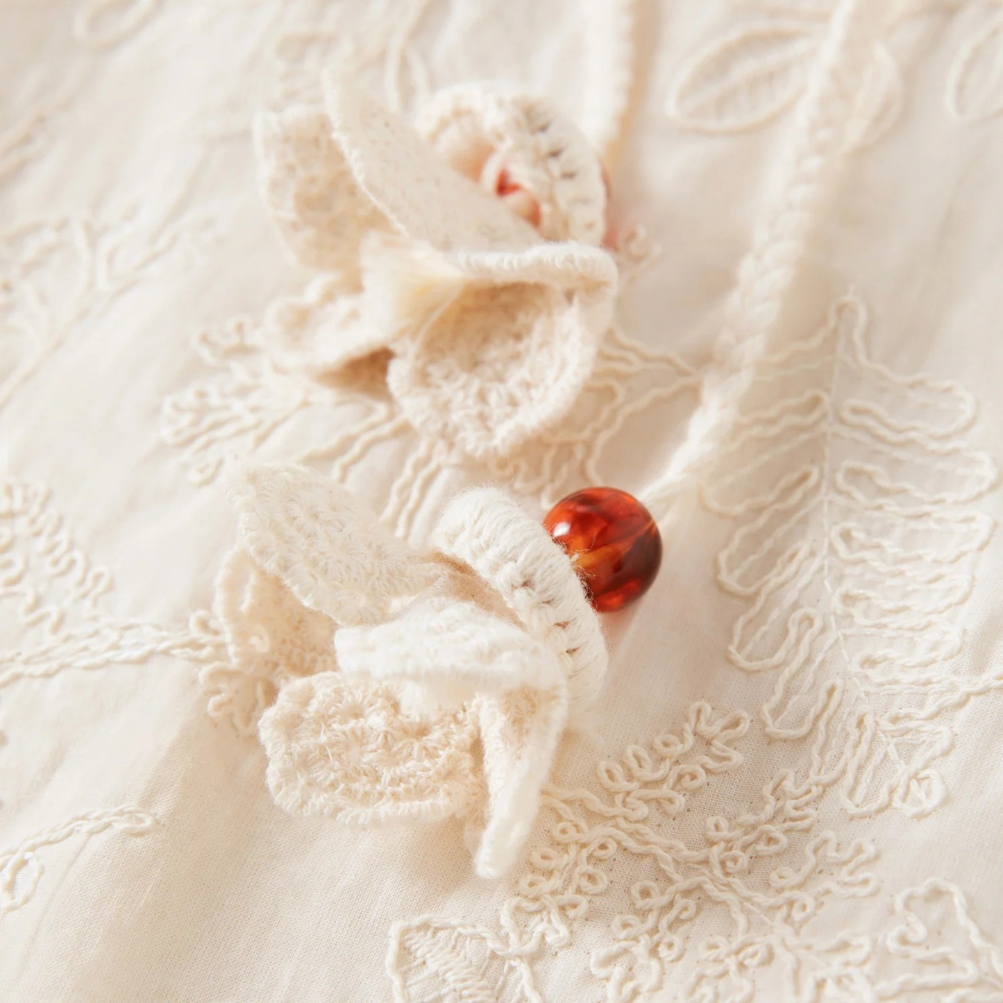 刺繍コットンロングワンピース　上品・夏