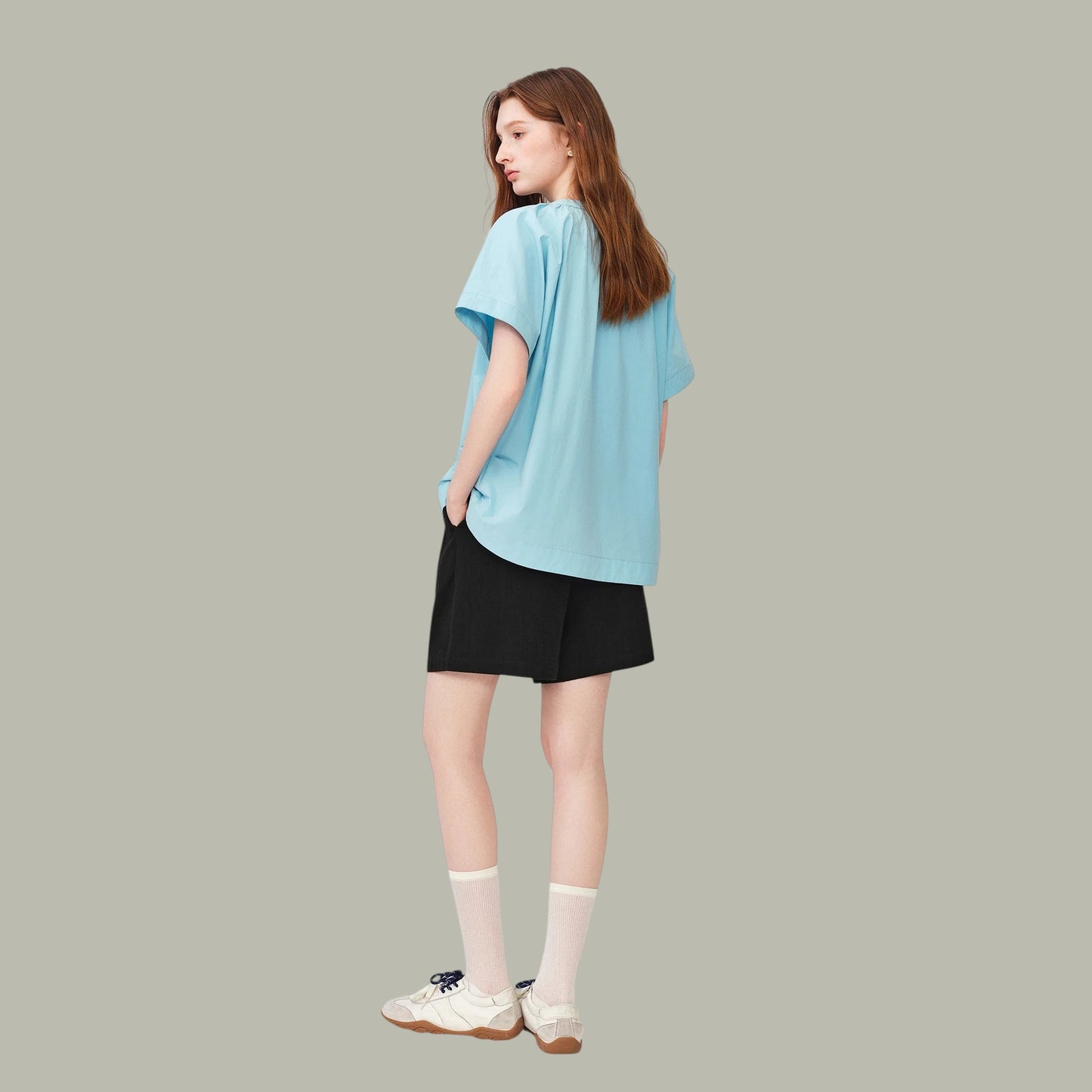 バットウィングスリーブトップス　上品・夏
