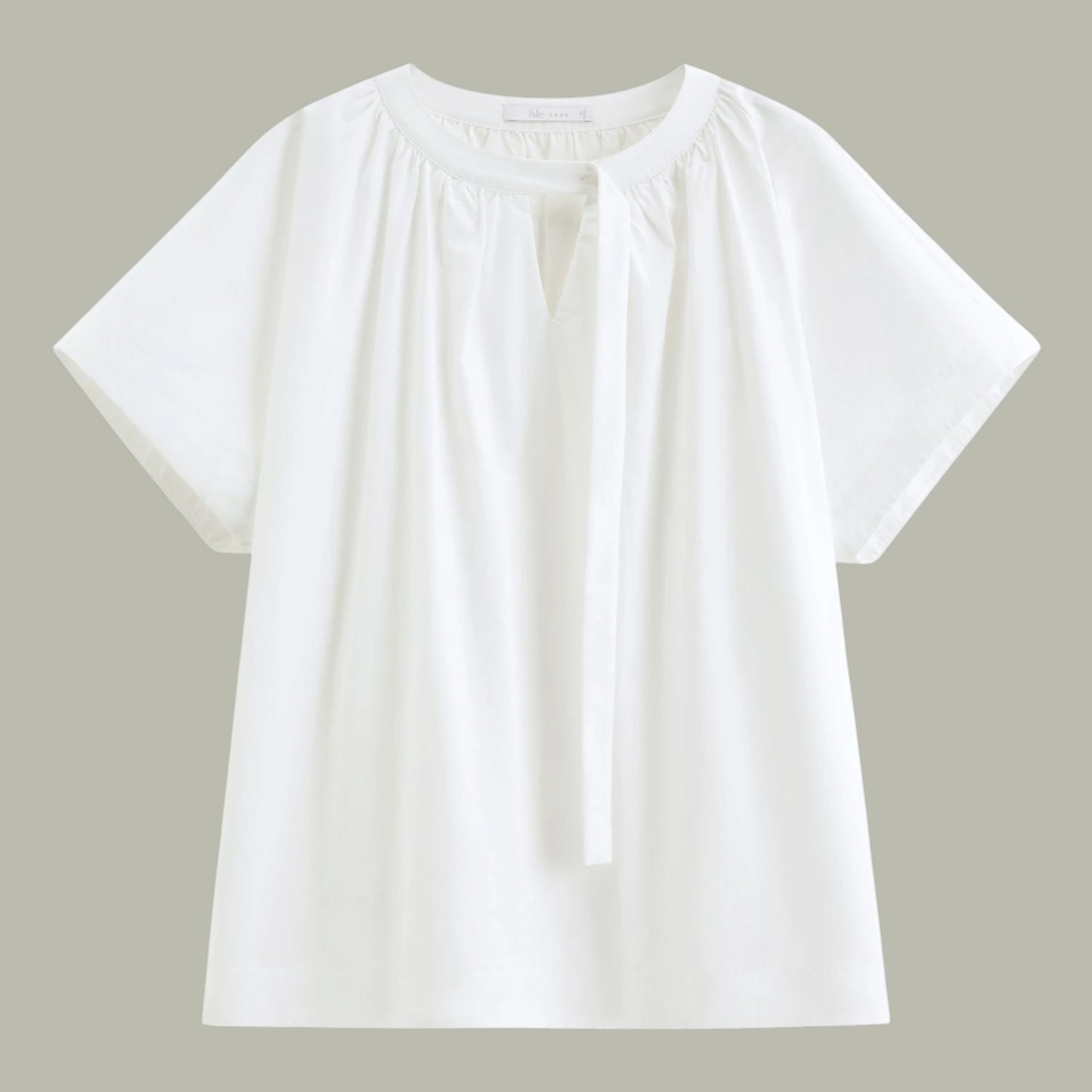 バットウィングスリーブトップス　上品・夏